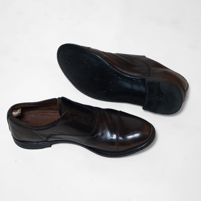 ARC 501 LACELESS OXFORD SHOES