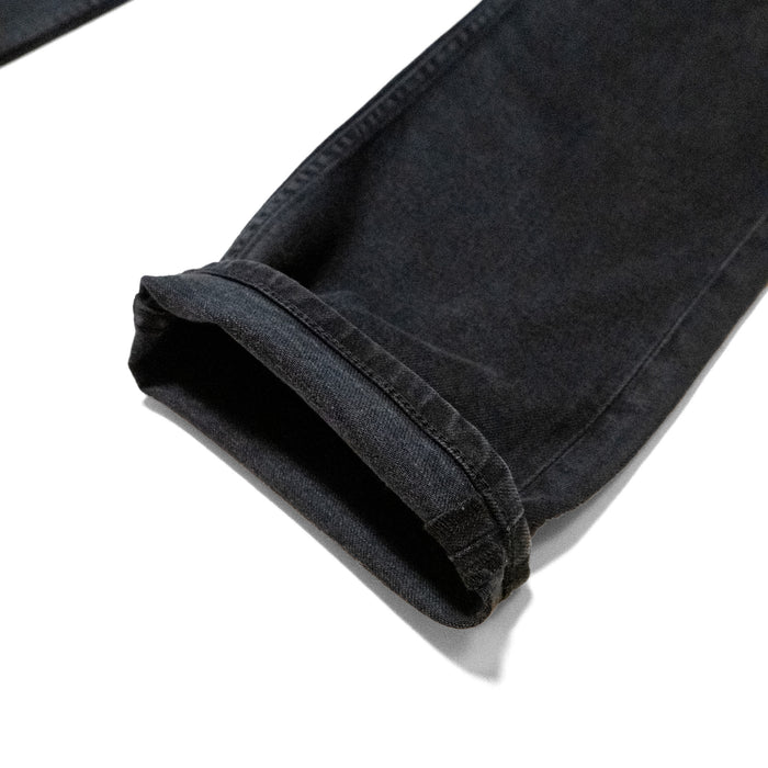 SLIM STRAIGHT JEAN
