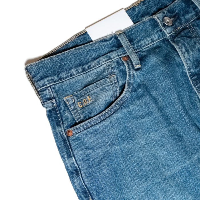 M7 TAPPERED JEANS