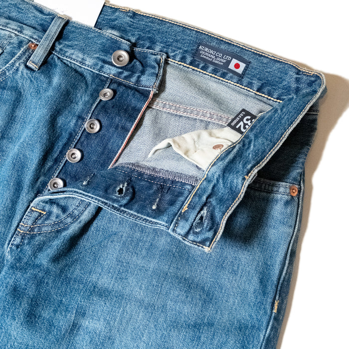 M7 TAPPERED JEANS