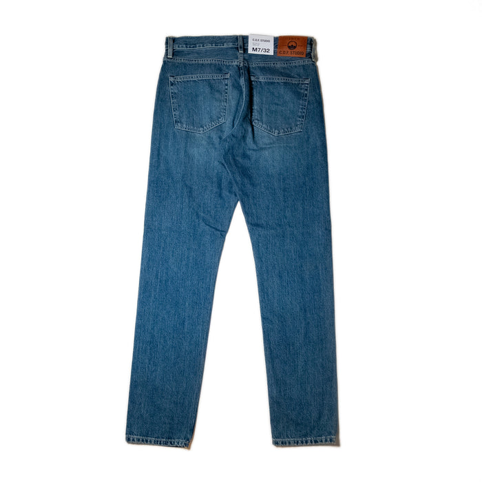 M7 TAPPERED JEANS