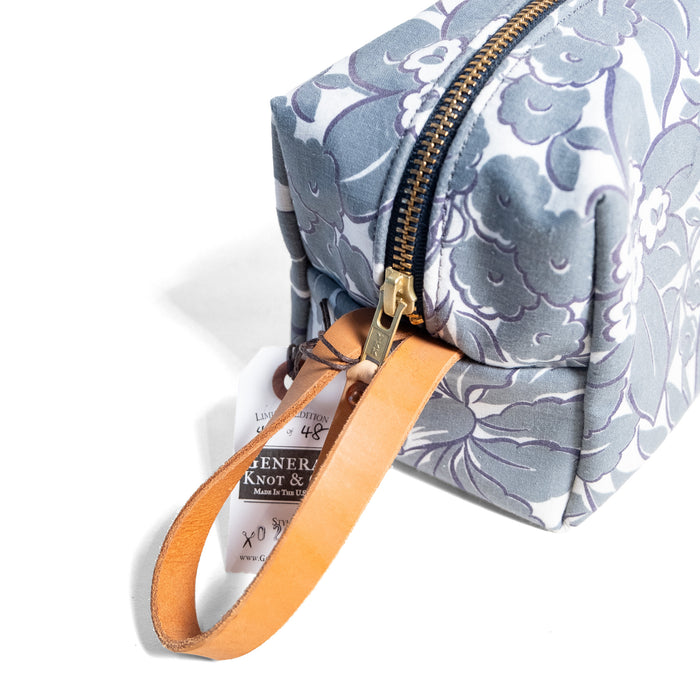 TOILE TRAVEL KIT