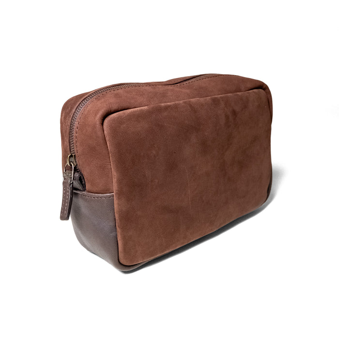RECLAIMED WASH BAG
