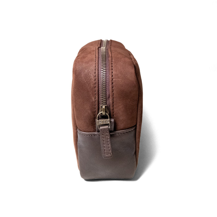 RECLAIMED WASH BAG