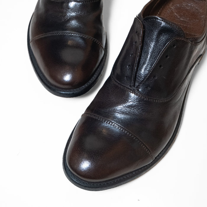 ARC 501 LACELESS OXFORD SHOES