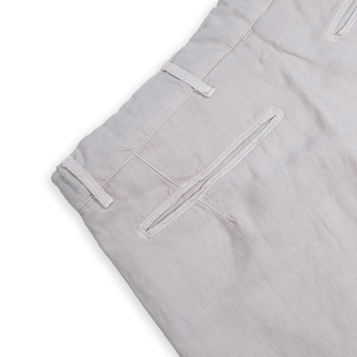 FLAT FRONT SHORT